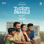 Tourist Family Poster 0