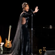 Whitney Houston: I Wanna Dance With Somebody Poster 2